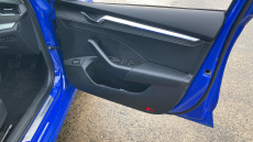 Skoda Octavia 1.4 TSI iV SE L DSG 5dr Hatchback